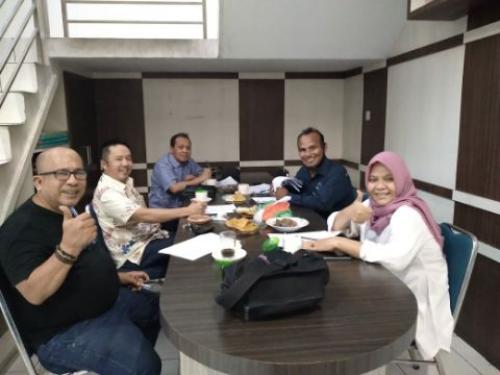 Suasana rapat tim formatur